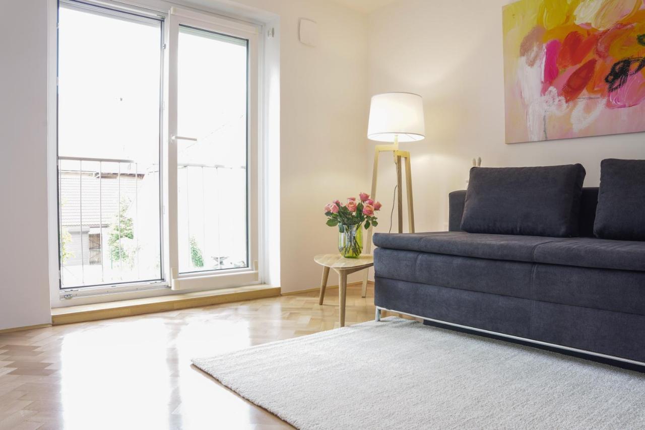 Bright Apartman *