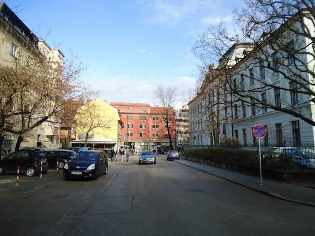 Bright * Ljubljana